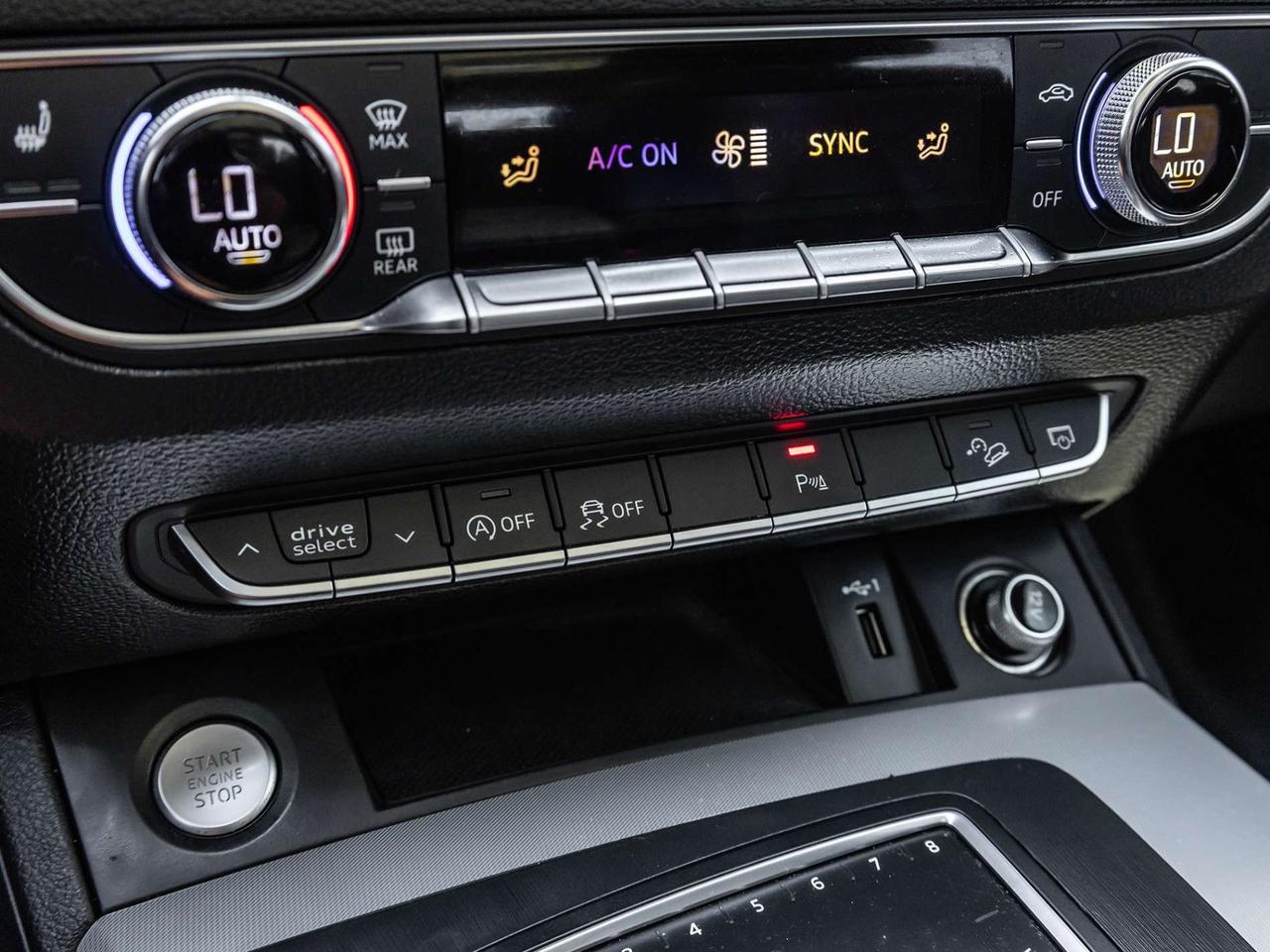 2018 Audi Q5 2.0 TFSI quattro Progressiv S tronic   Panoramic Roof   Navigation Photo