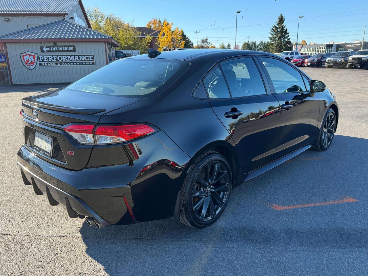 2024 Toyota Corolla SE Photo