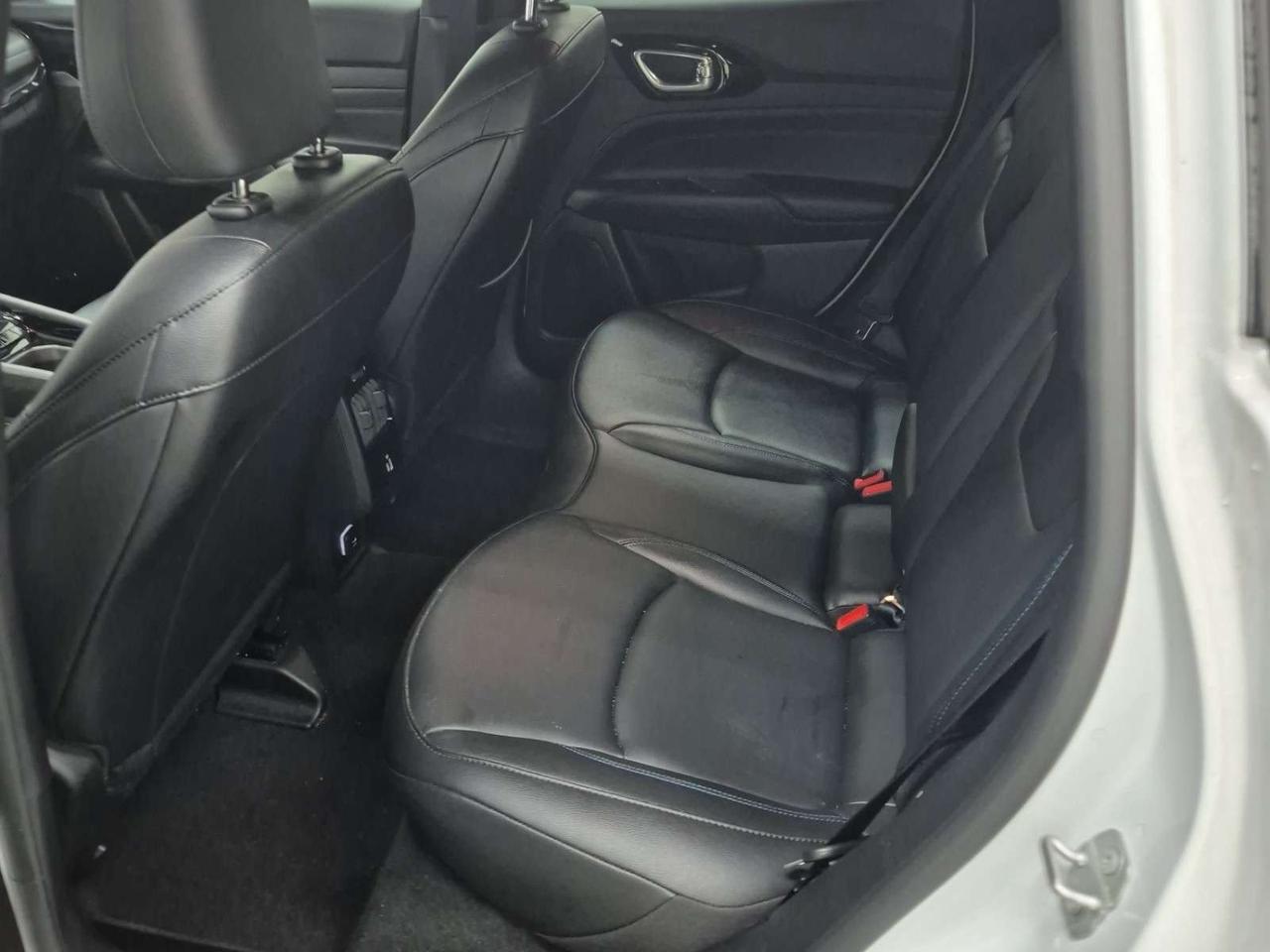 2026 Jeep Compass Limited   LIMITED ALTITUDE   SUNROOF   HEATED SEATING   NAVIGATION   ALPINE AUDIO Photo3