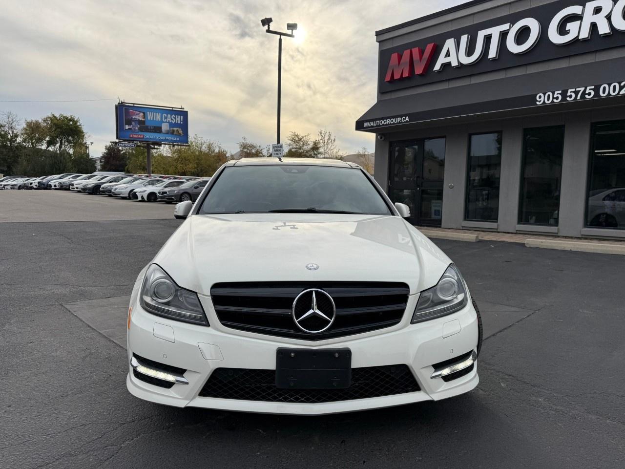 2012 Mercedes-Benz C-Class C 350 4MATIC Sedan Photo1