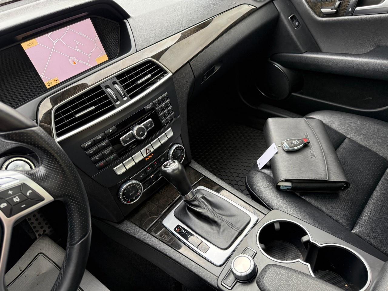 2012 Mercedes-Benz C-Class C 350 4MATIC Sedan Photo