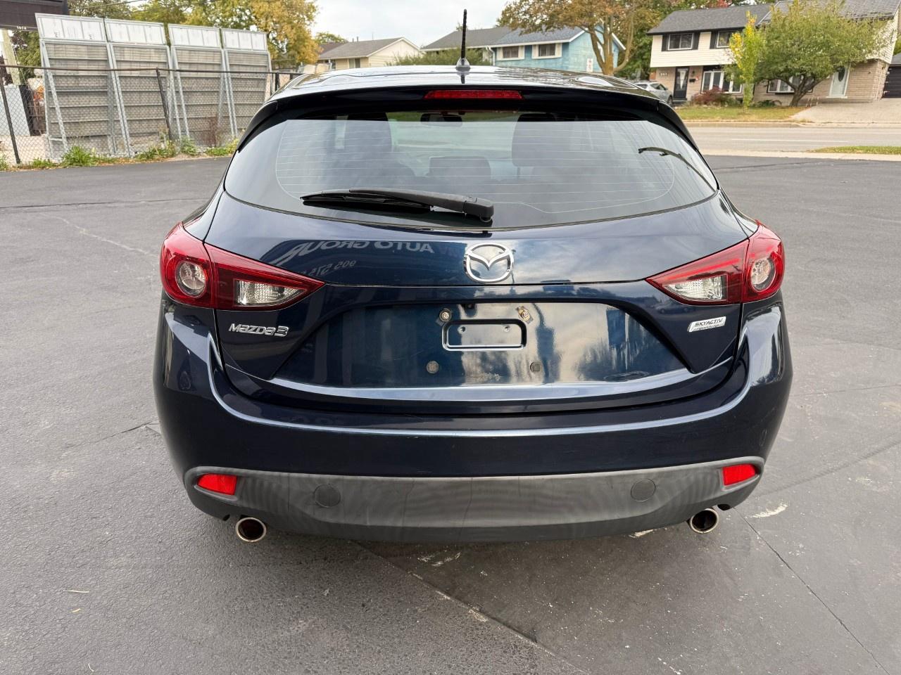 2015 Mazda MAZDA3 4DR HB SPORT AUTO GS Photo