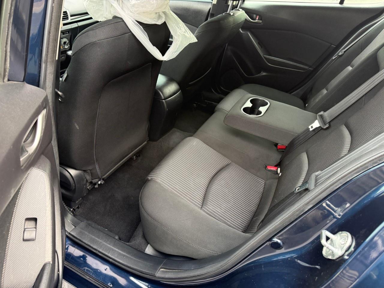 2015 Mazda MAZDA3 4DR HB SPORT AUTO GS Photo