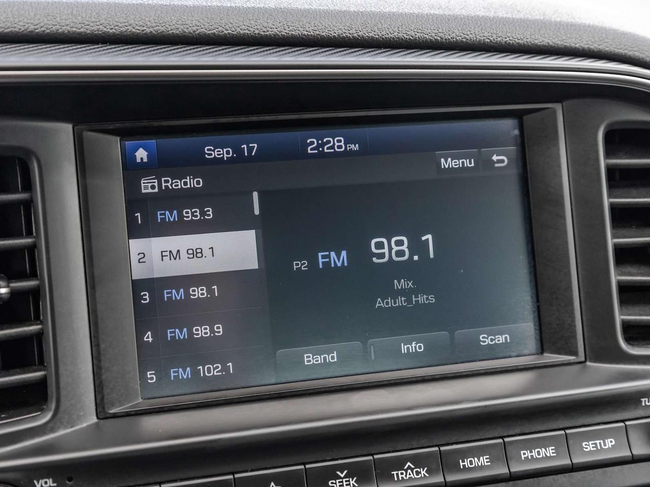 2020 Hyundai Elantra Preferred IVT   Heated Seats   Heated Steering Wheel   Blind Spot   Apple CarPlay Photo