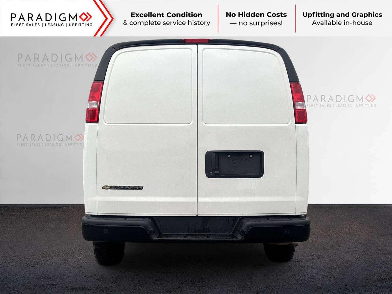 2025 Chevrolet Express 2500 135" 2500 RWD Photo