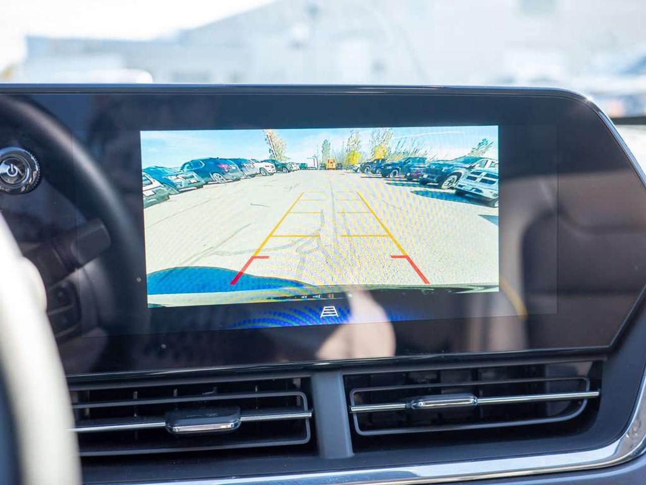 2026 Chevrolet Trax ACTIV - Rear Parking Aid   Lane Keeping Assist Photo