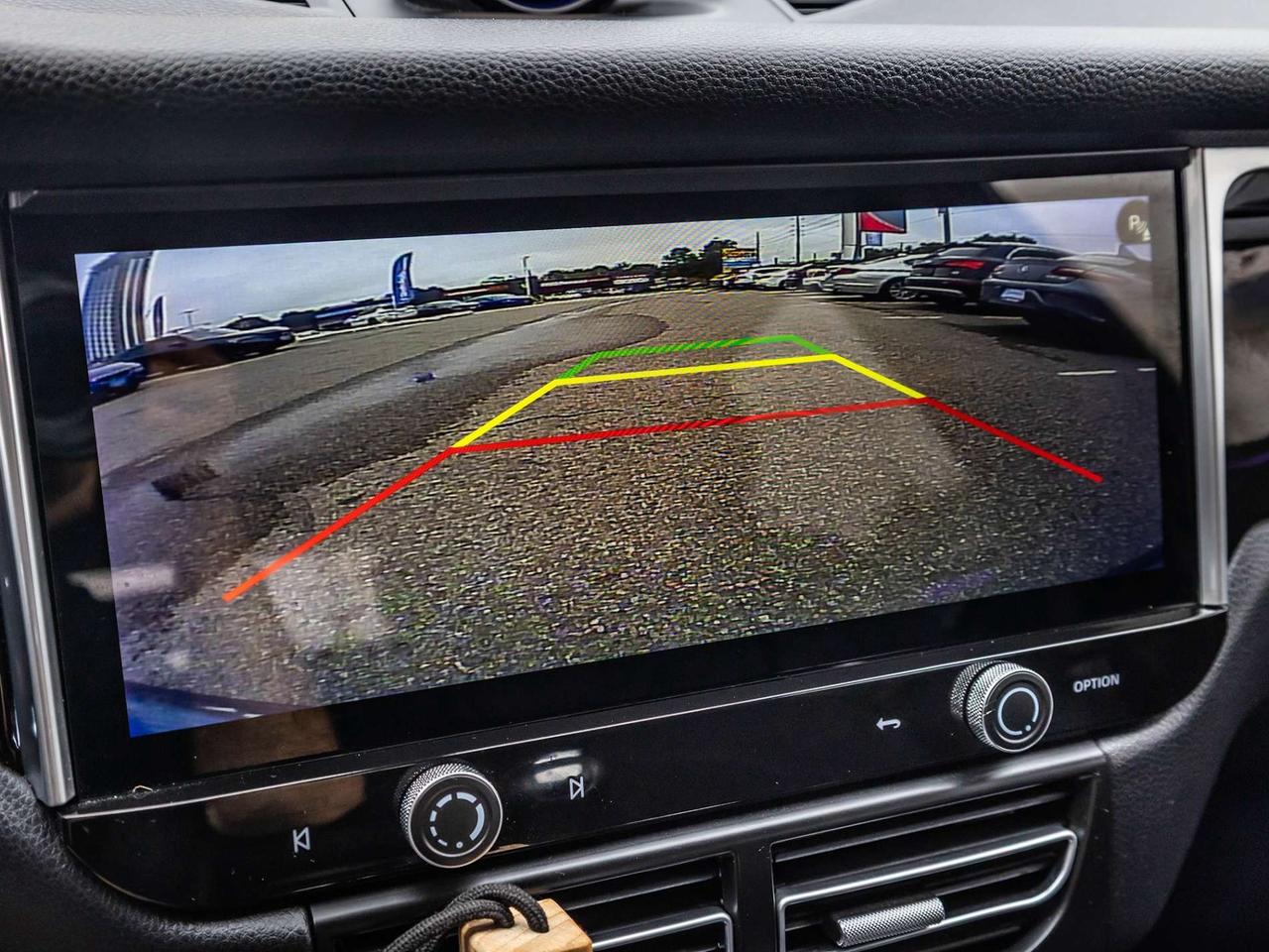 2015 Porsche Macan AWD S   Carplay   Panoramic Roof   Navigation   Heated Seats Photo