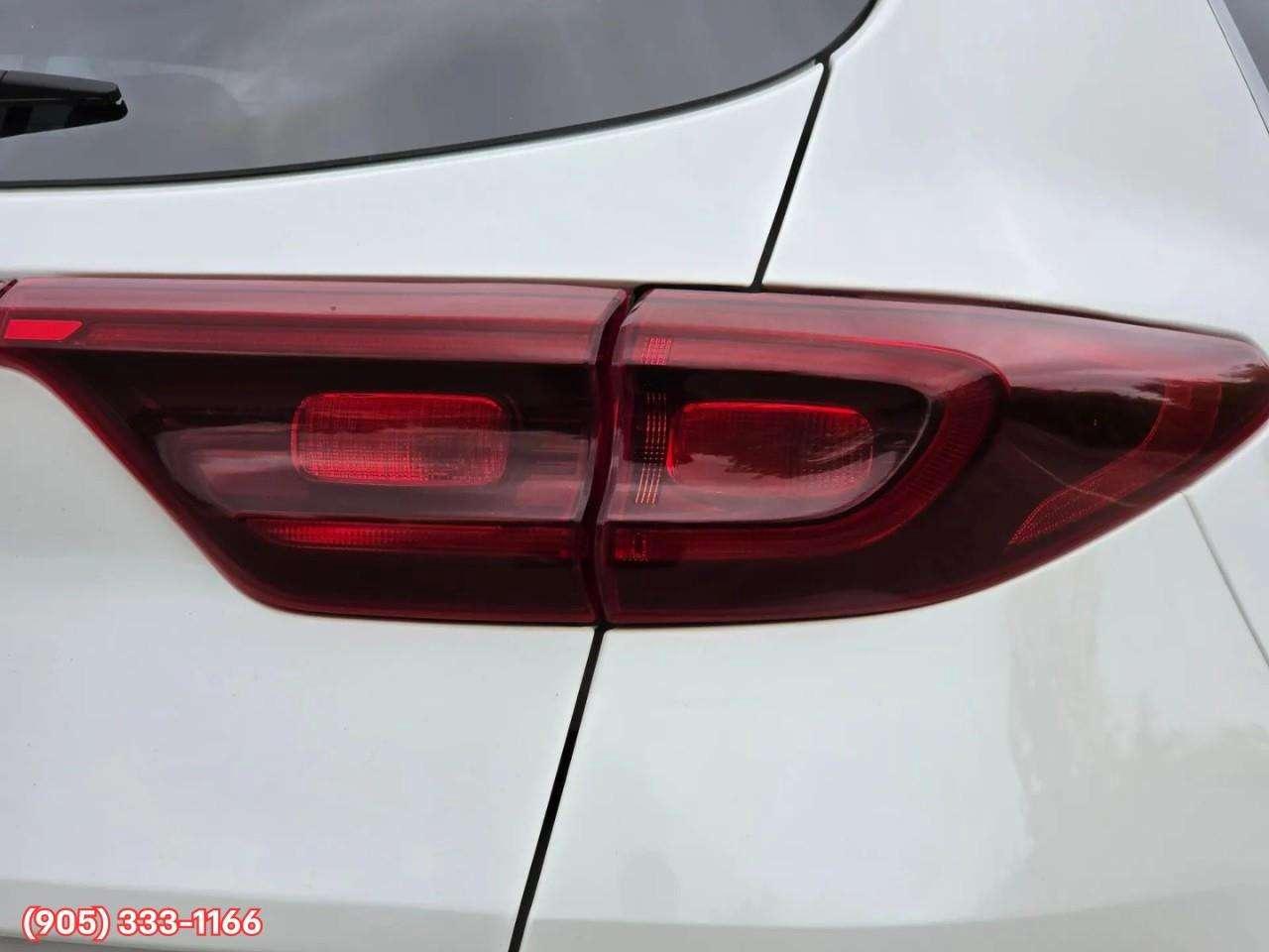 2022 Kia Sportage LX Apple CarPlay & Android Auto • Heated Front Seats • Keyless Entry • Alloy Wheels • Backup Camera Photo