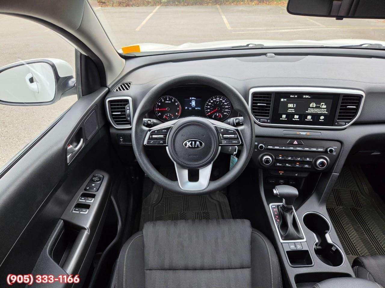 2022 Kia Sportage LX Apple CarPlay & Android Auto • Heated Front Seats • Keyless Entry • Alloy Wheels • Backup Camera Photo