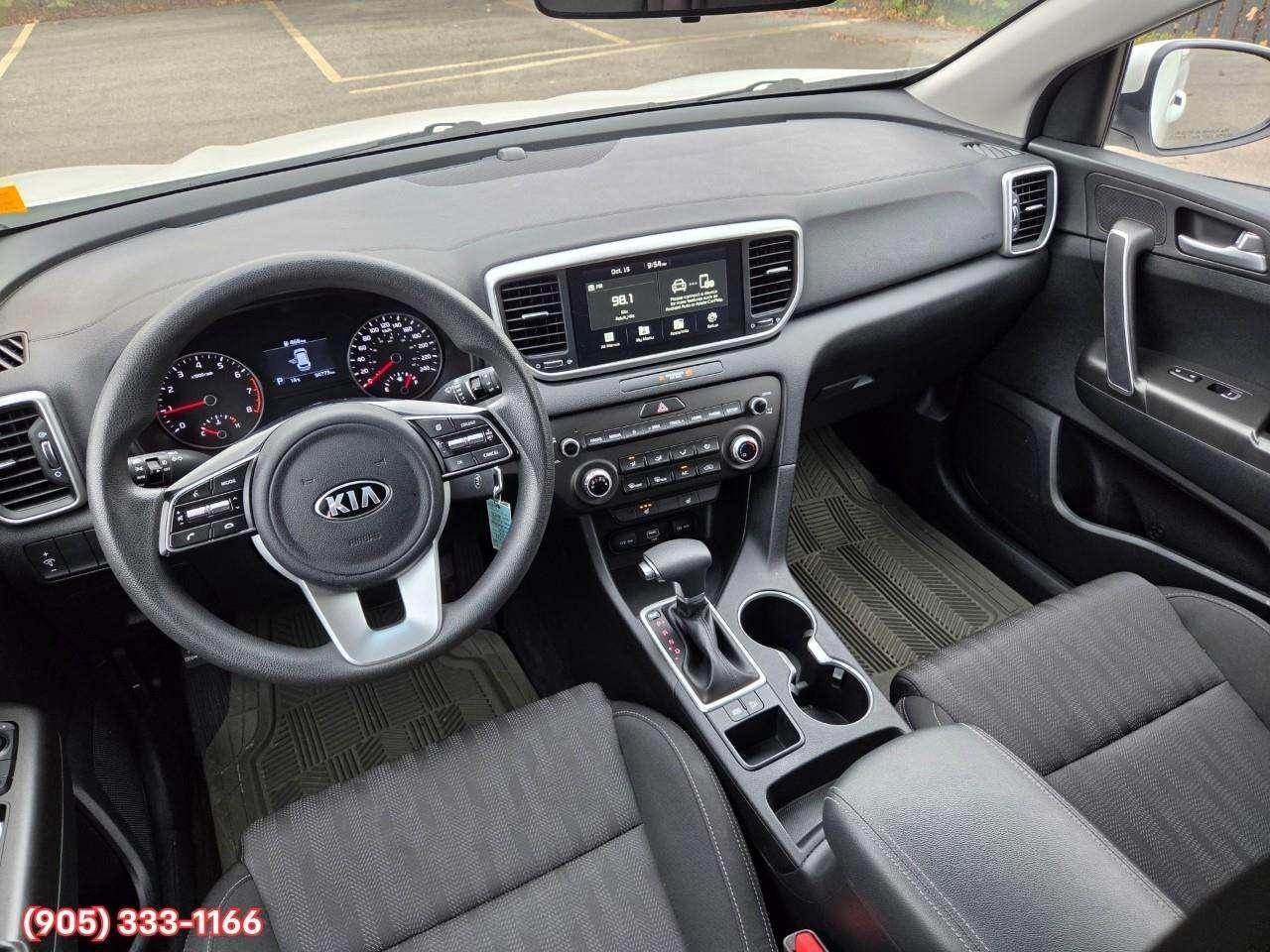 2022 Kia Sportage LX Apple CarPlay & Android Auto • Heated Front Seats • Keyless Entry • Alloy Wheels • Backup Camera Photo