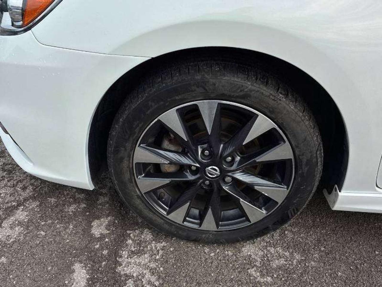 2017 Nissan Sentra SR Turbo l Auto l Navi l Fully Loaded l FWD l 1.6T Photo4