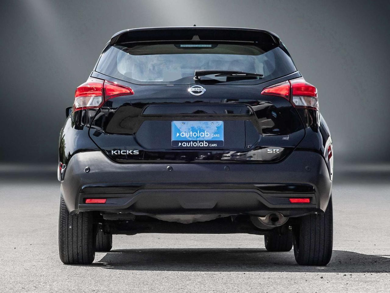 2020 Nissan Kicks SR   CarPlay   Backup Camera   Blind Spot Photo