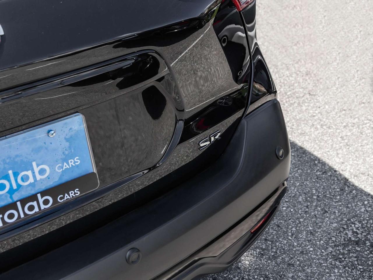 2020 Nissan Kicks SR   CarPlay   Backup Camera   Blind Spot Photo