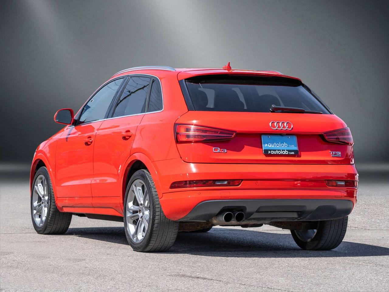 2018 Audi Q3 2.0 TFSI quattro Progressiv   Nav   Pano Roof   Clean Carfax Photo4