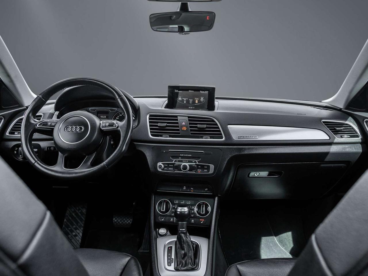 2018 Audi Q3 2.0 TFSI quattro Progressiv   Nav   Pano Roof   Clean Carfax Photo