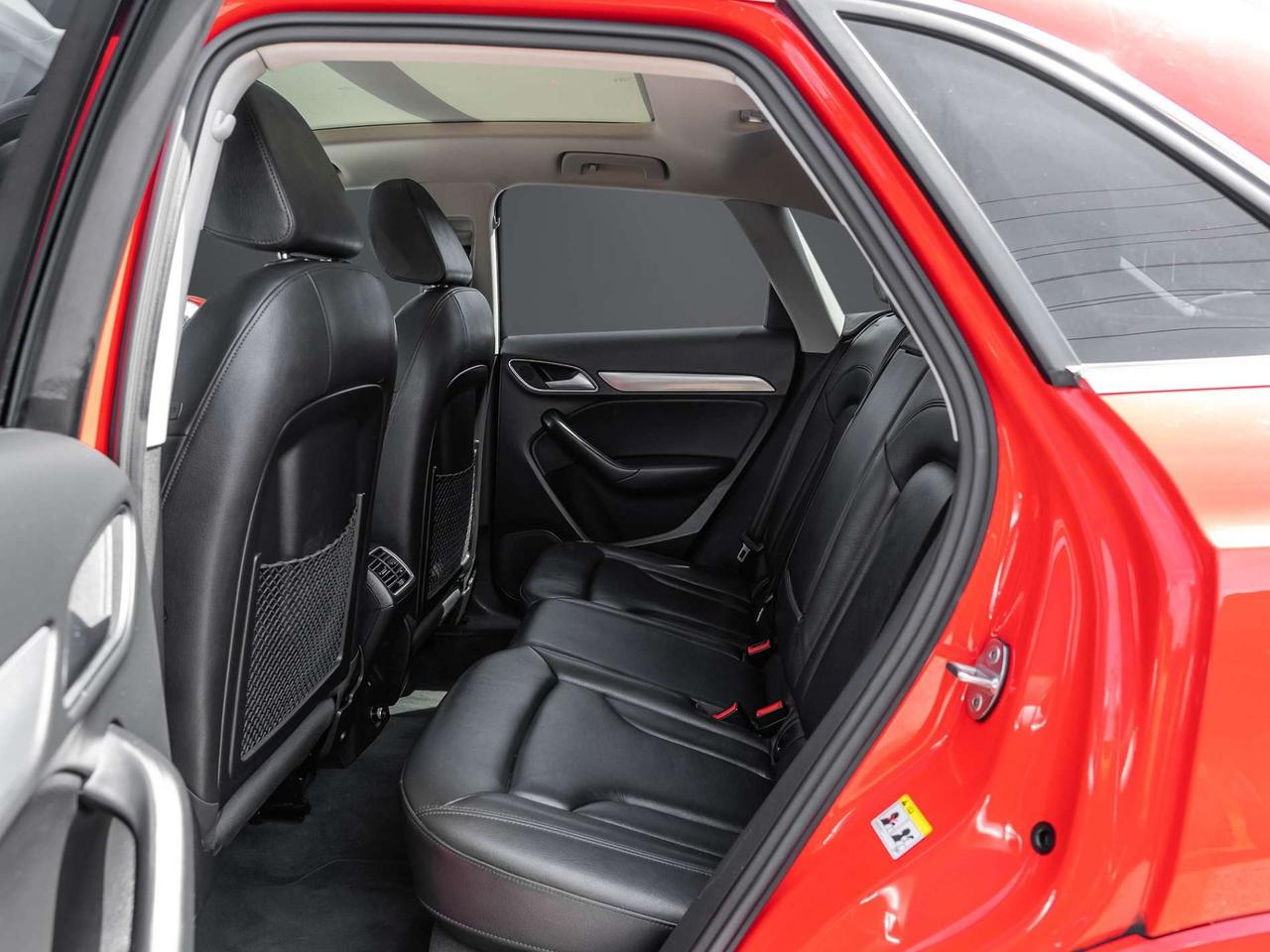 2018 Audi Q3 2.0 TFSI quattro Progressiv   Nav   Pano Roof   Clean Carfax Photo