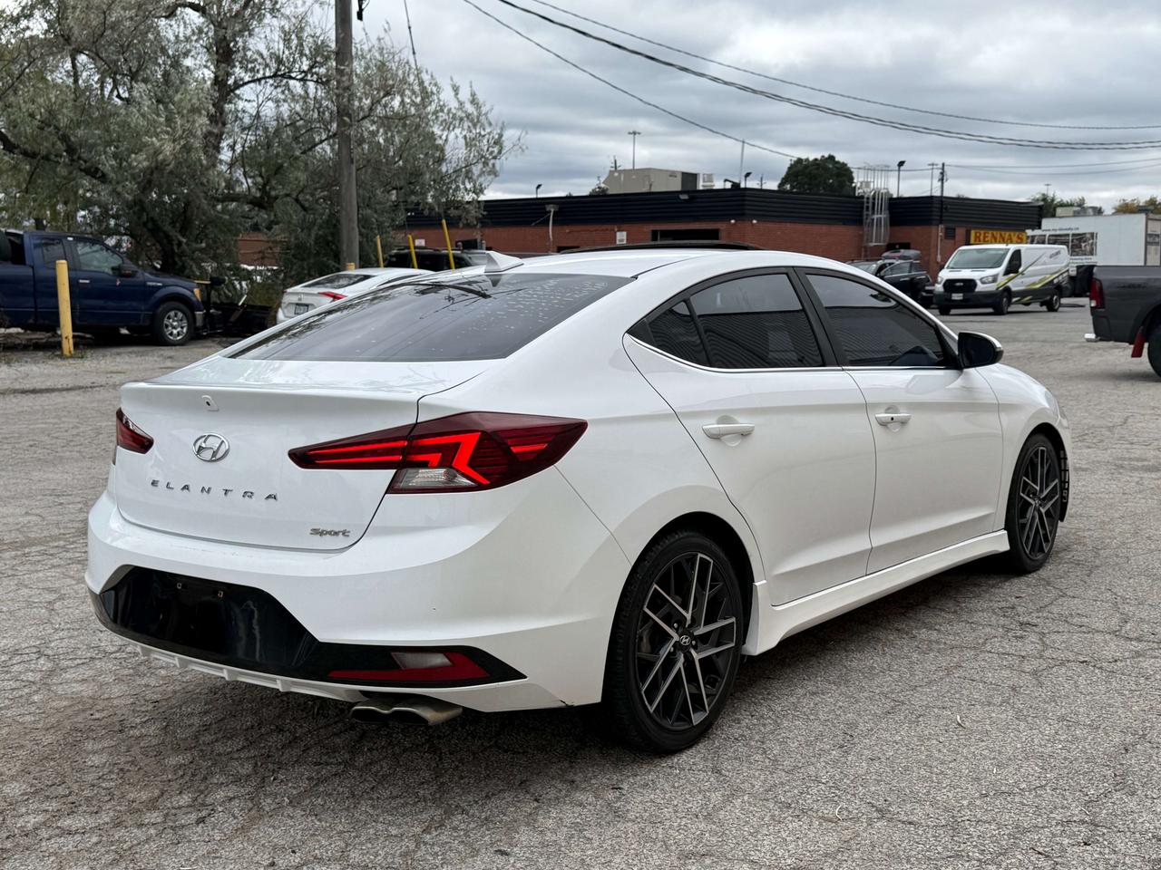 2019 Hyundai Elantra Sport l DCT l 1.6T l FWD l 201HP l 4Cyl l Auto l Photo