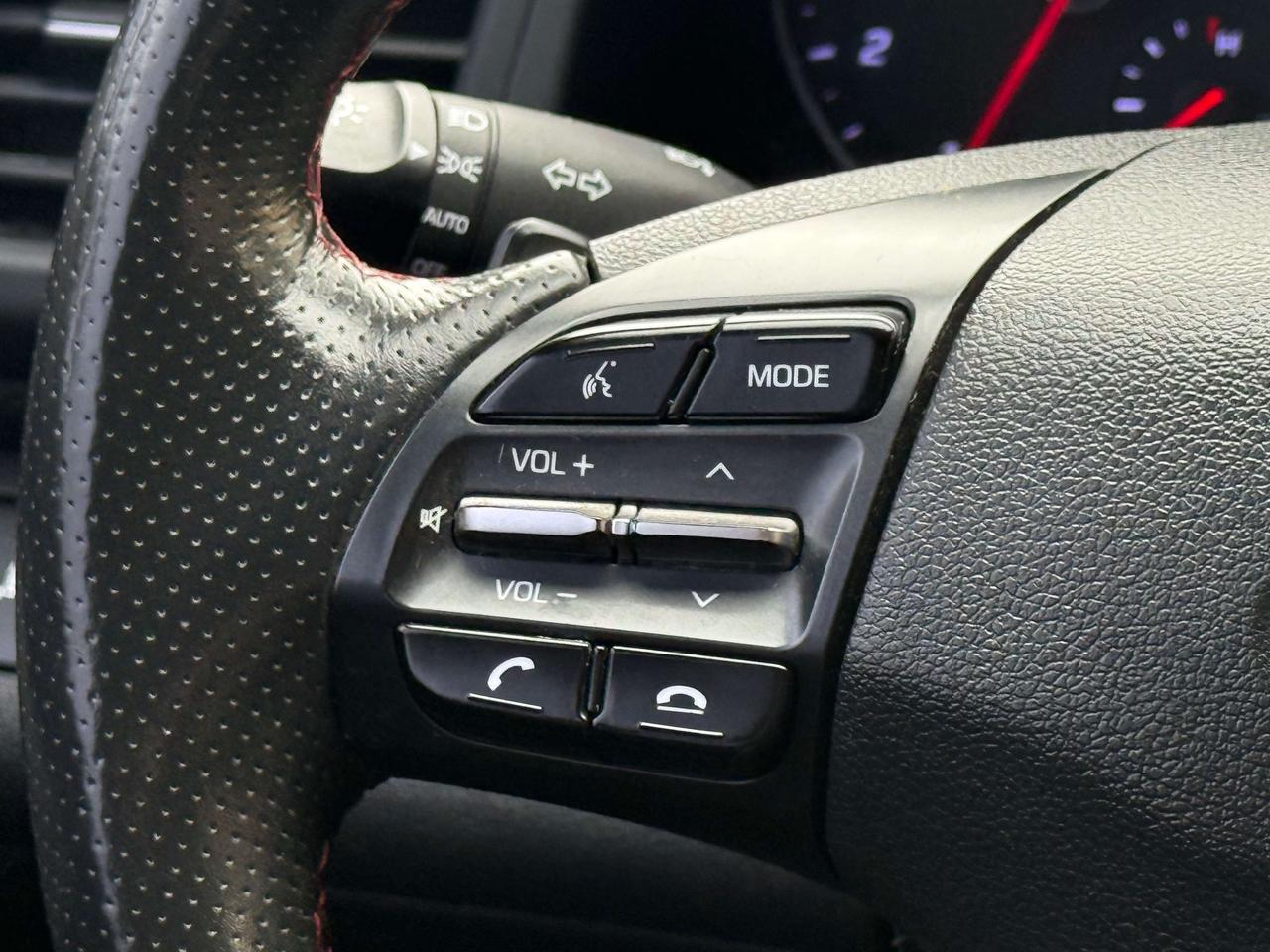 2019 Hyundai Elantra Sport l DCT l 1.6T l FWD l 201HP l 4Cyl l Auto l Photo