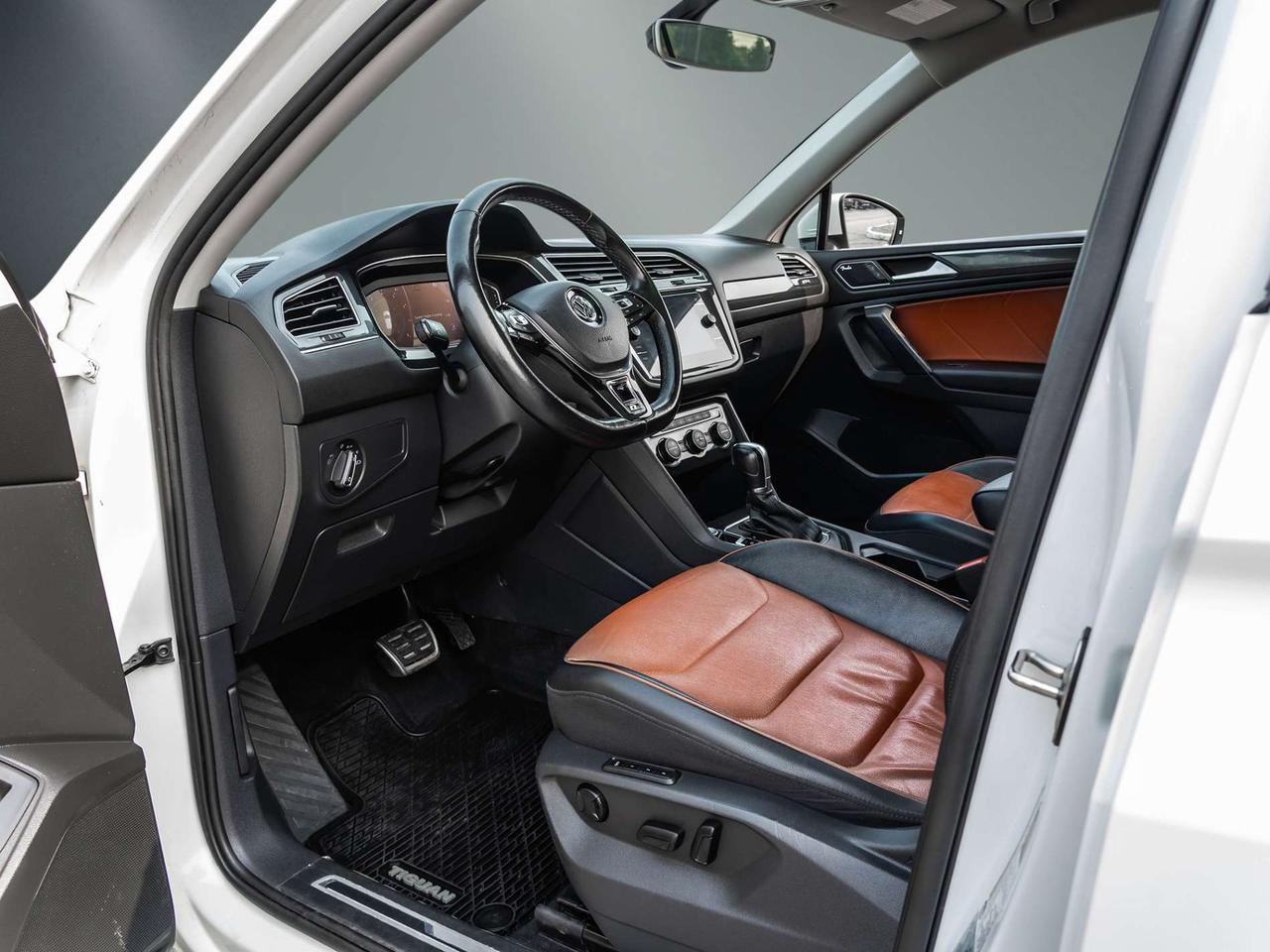 2019 Volkswagen Tiguan Highline 4MOTION   Pano Roof   Carplay   Back-up Camera Photo