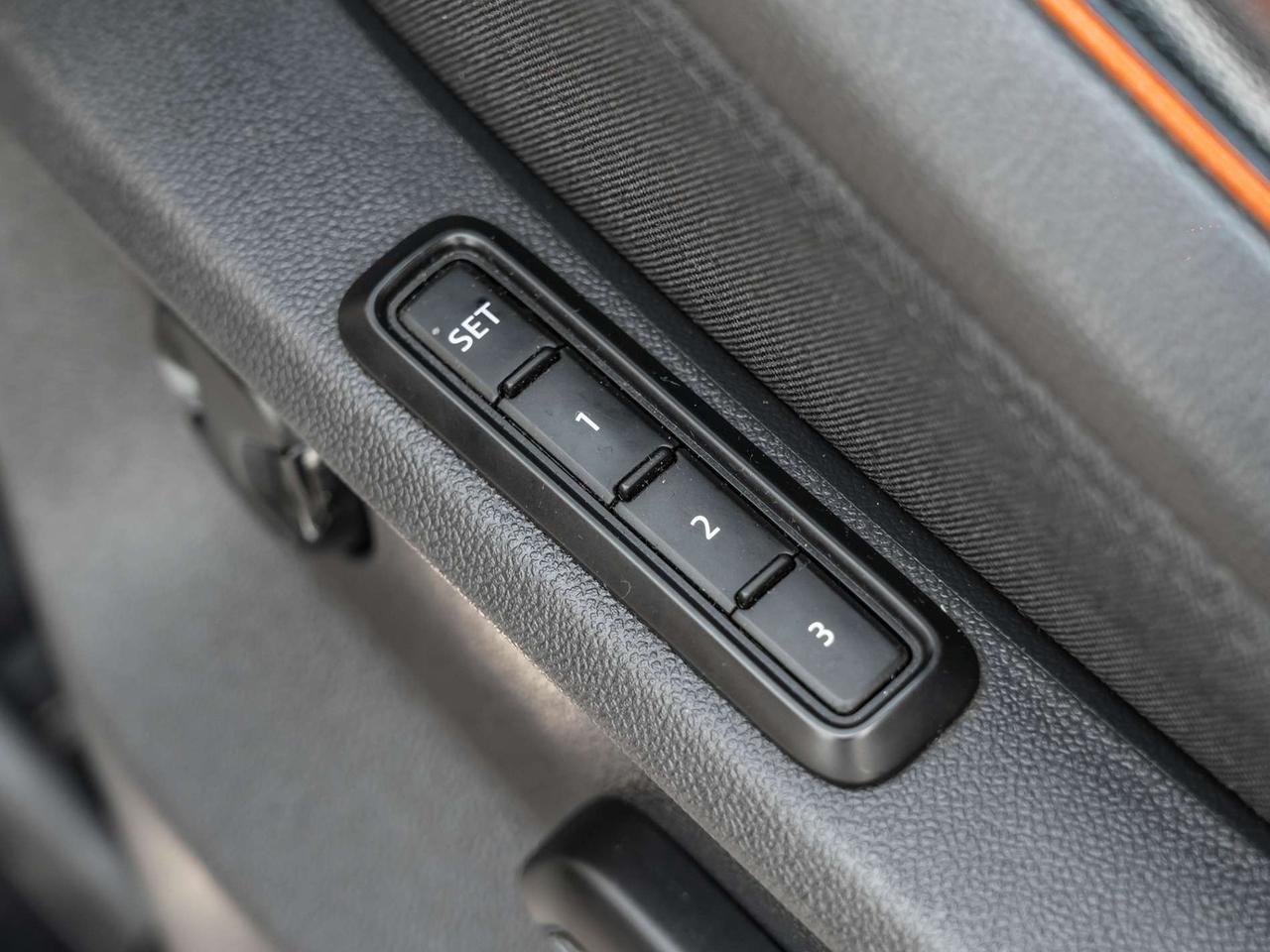 2019 Volkswagen Tiguan Highline 4MOTION   Pano Roof   Carplay   Back-up Camera Photo