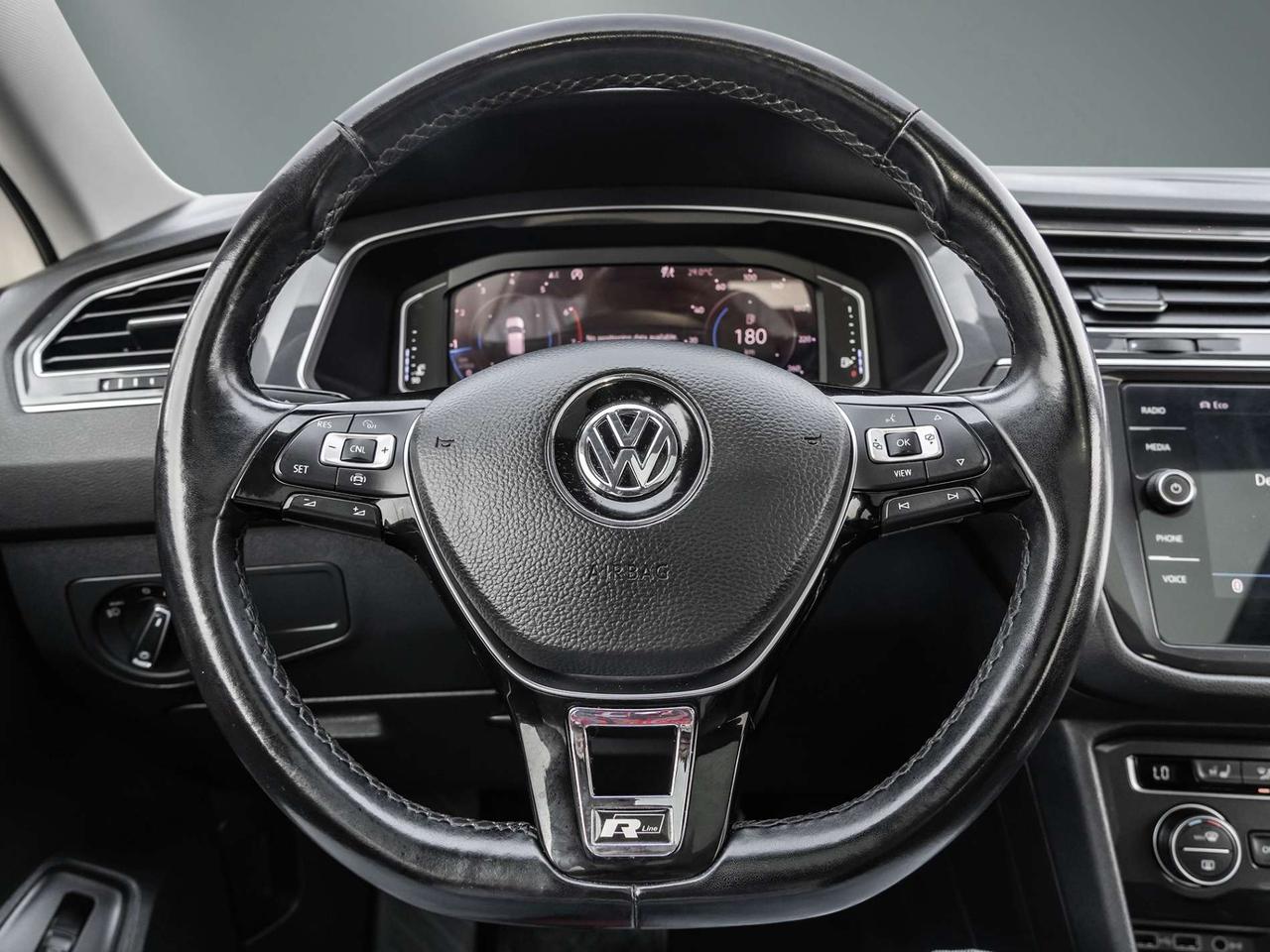 2019 Volkswagen Tiguan Highline 4MOTION   Pano Roof   Carplay   Back-up Camera Photo