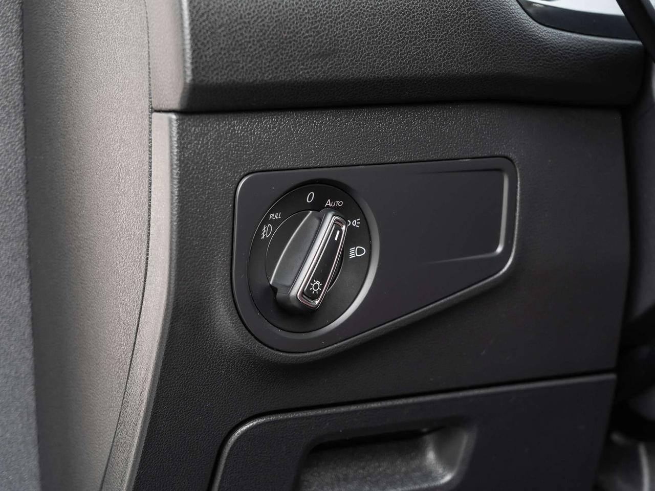 2019 Volkswagen Tiguan Highline 4MOTION   Pano Roof   Carplay   Back-up Camera Photo