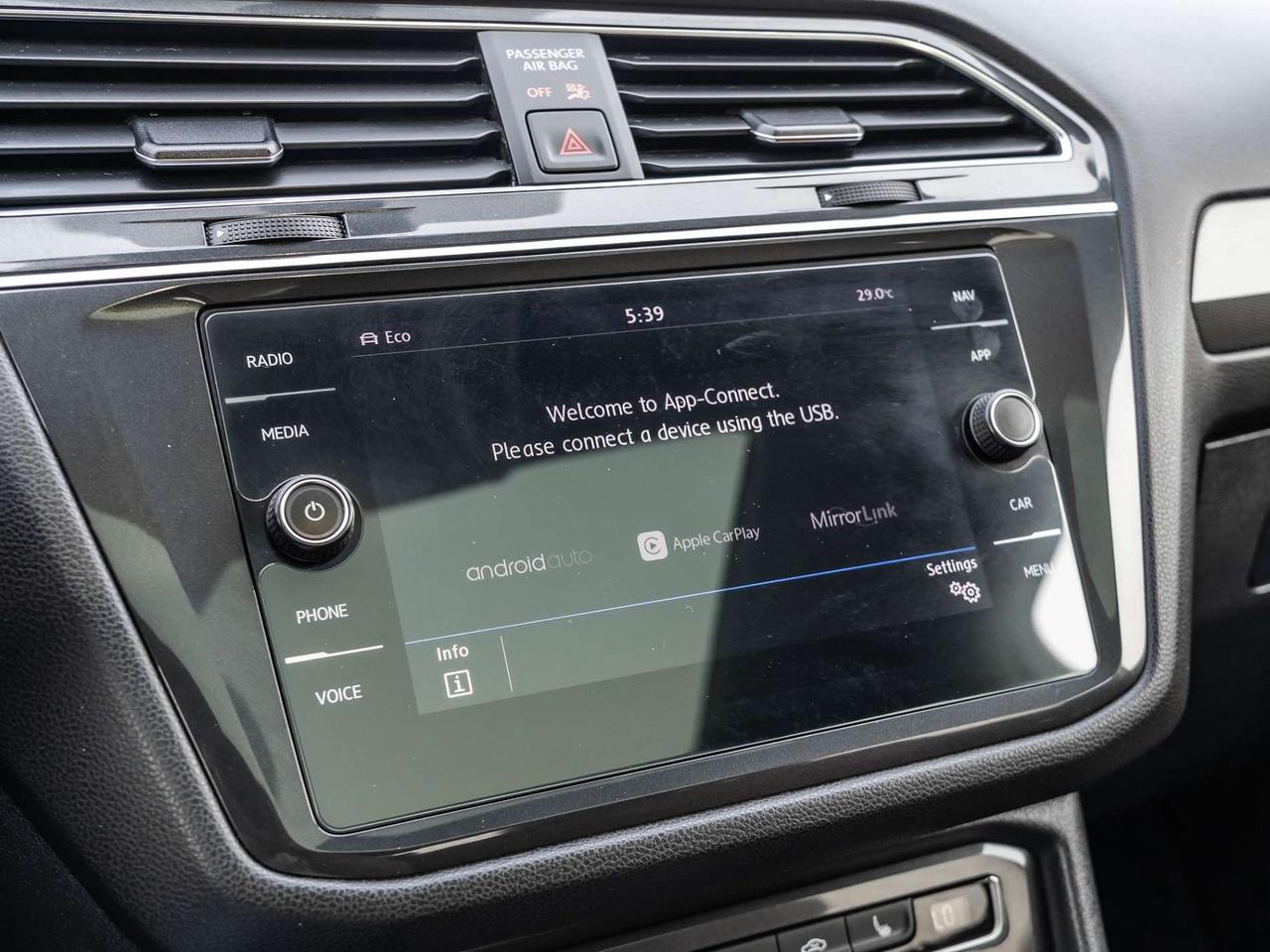 2019 Volkswagen Tiguan Highline 4MOTION   Pano Roof   Carplay   Back-up Camera Photo