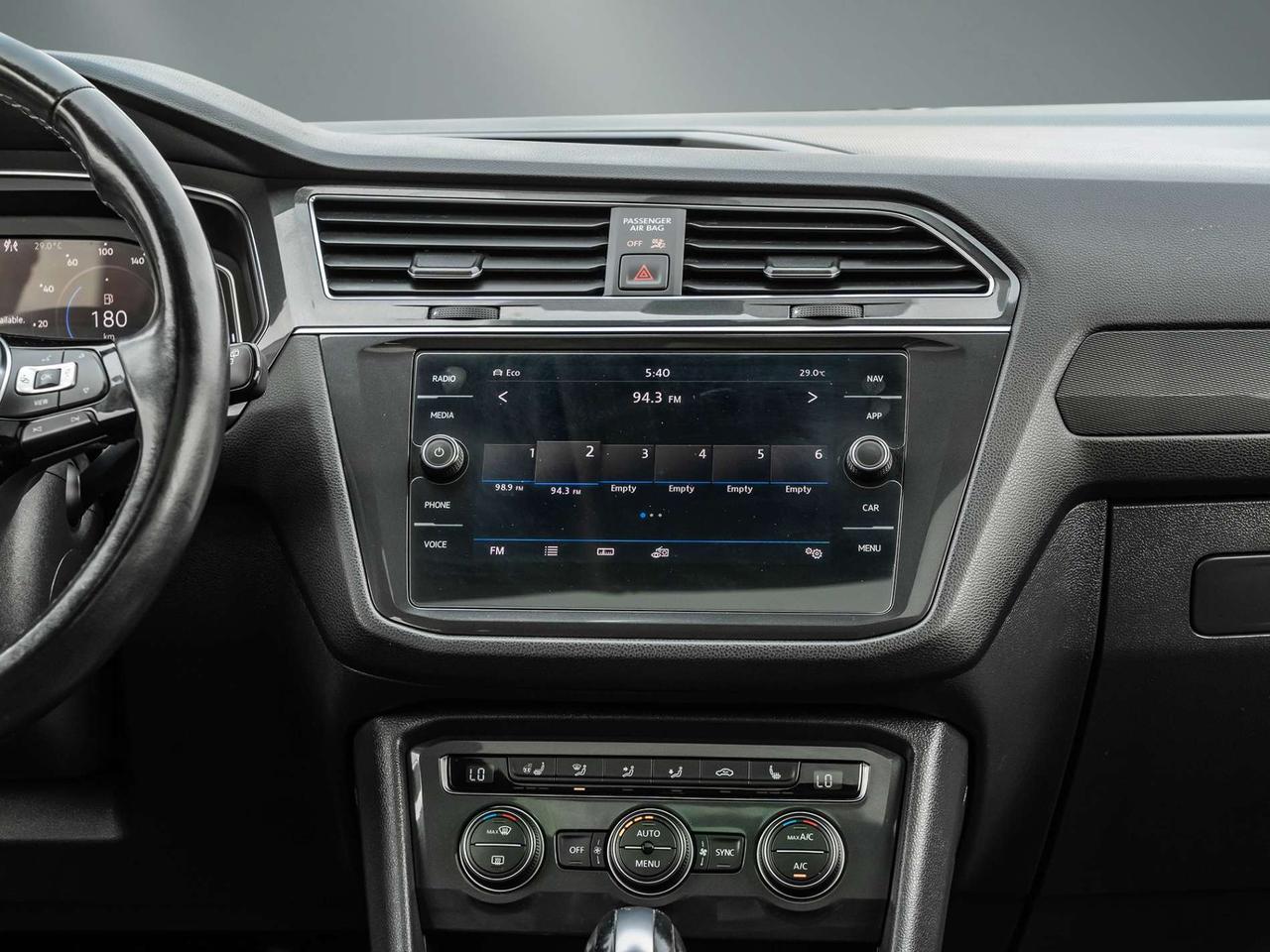 2019 Volkswagen Tiguan Highline 4MOTION   Pano Roof   Carplay   Back-up Camera Photo