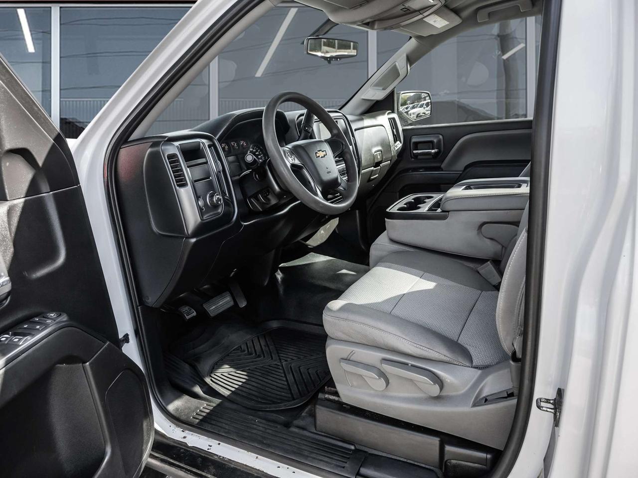 2016 Chevrolet Silverado 1500 2WD Reg Cab 133.0 LS Photo