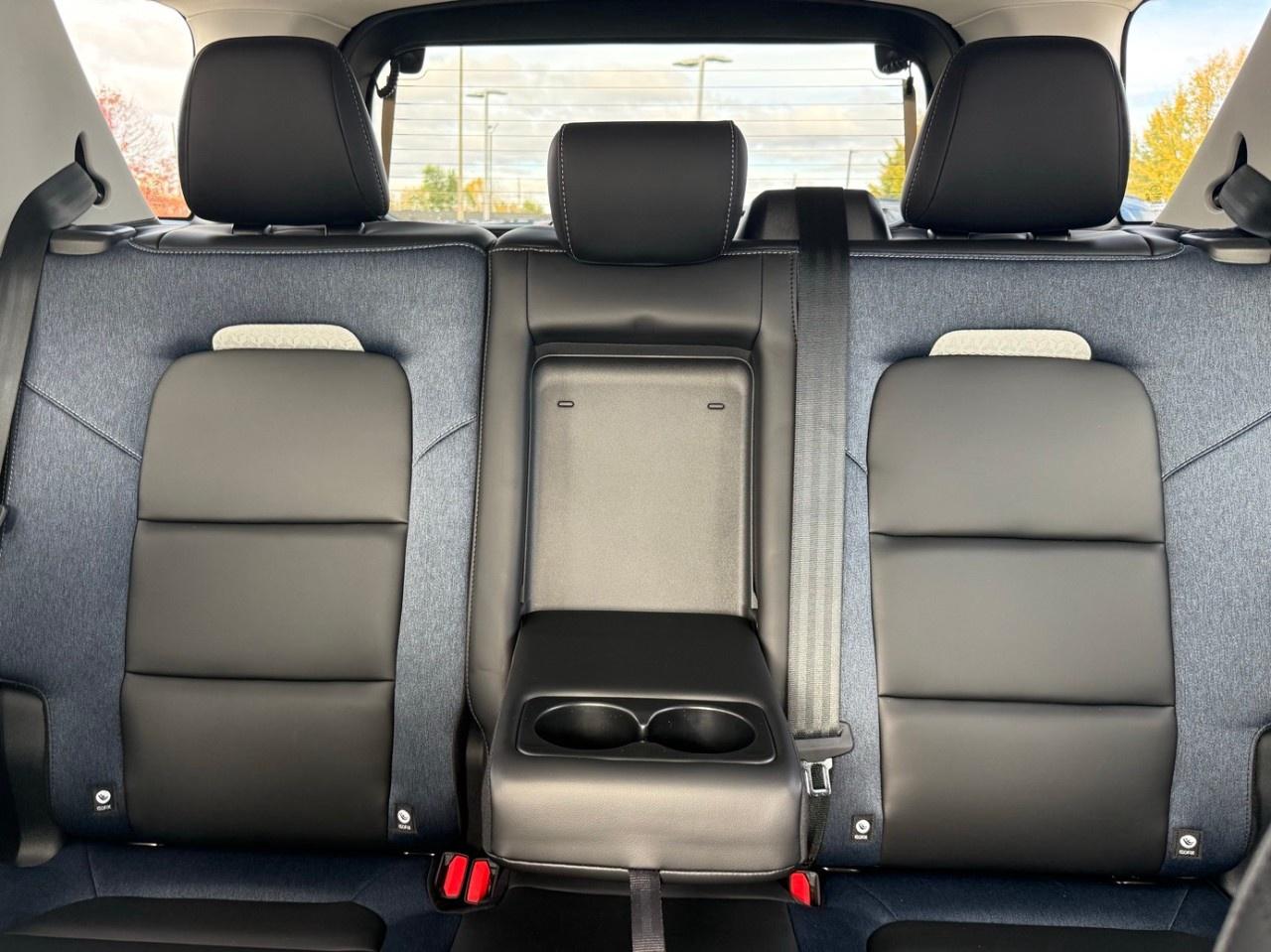 2026 Ford Bronco Sport Outer Banks 4x4 Photo