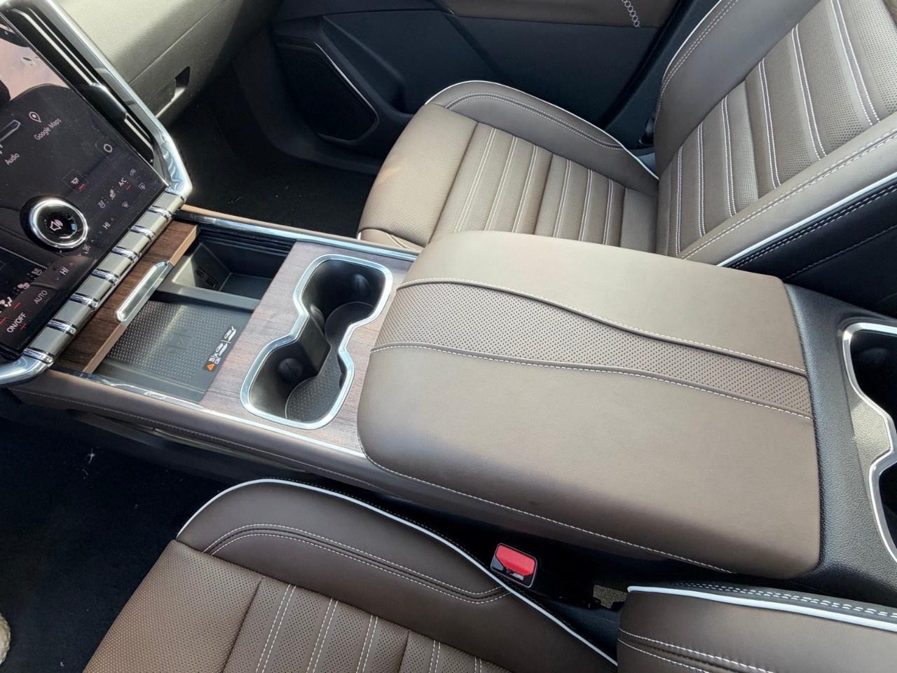 2027 GMC Acadia AWD Denali Ultimate Photo
