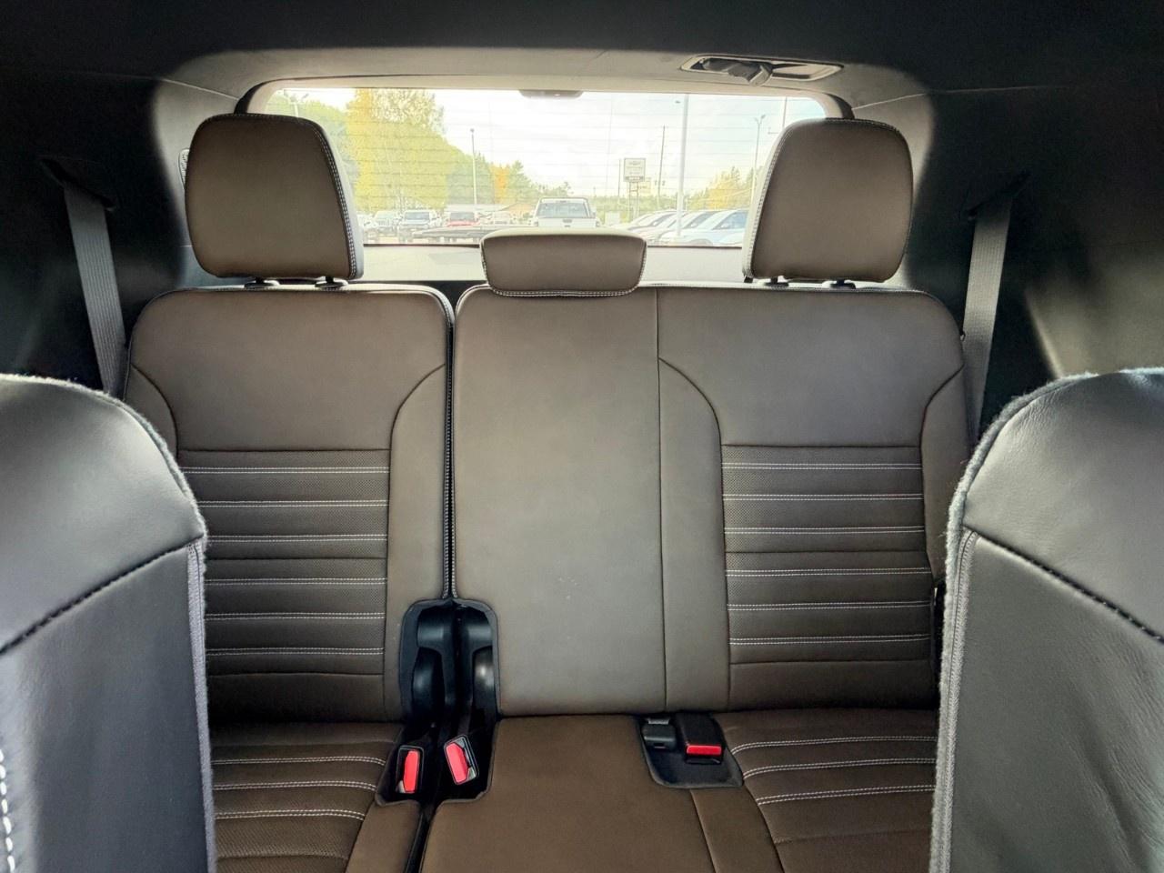 2027 GMC Acadia AWD Denali Ultimate Photo