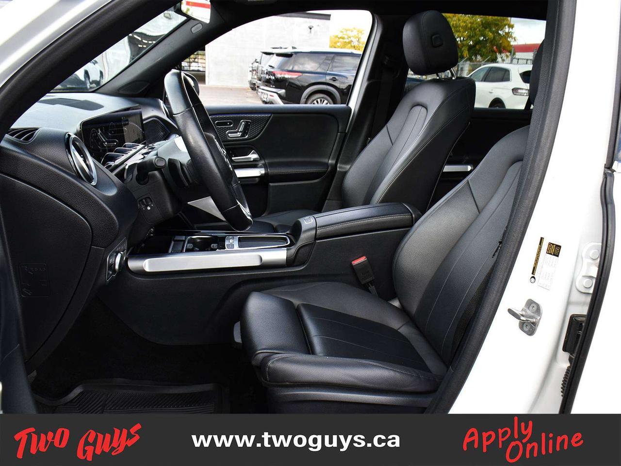 2025 Mercedes-Benz GLB 4Matic AWD Panoroof Leather Nav Back Up Cam Photo