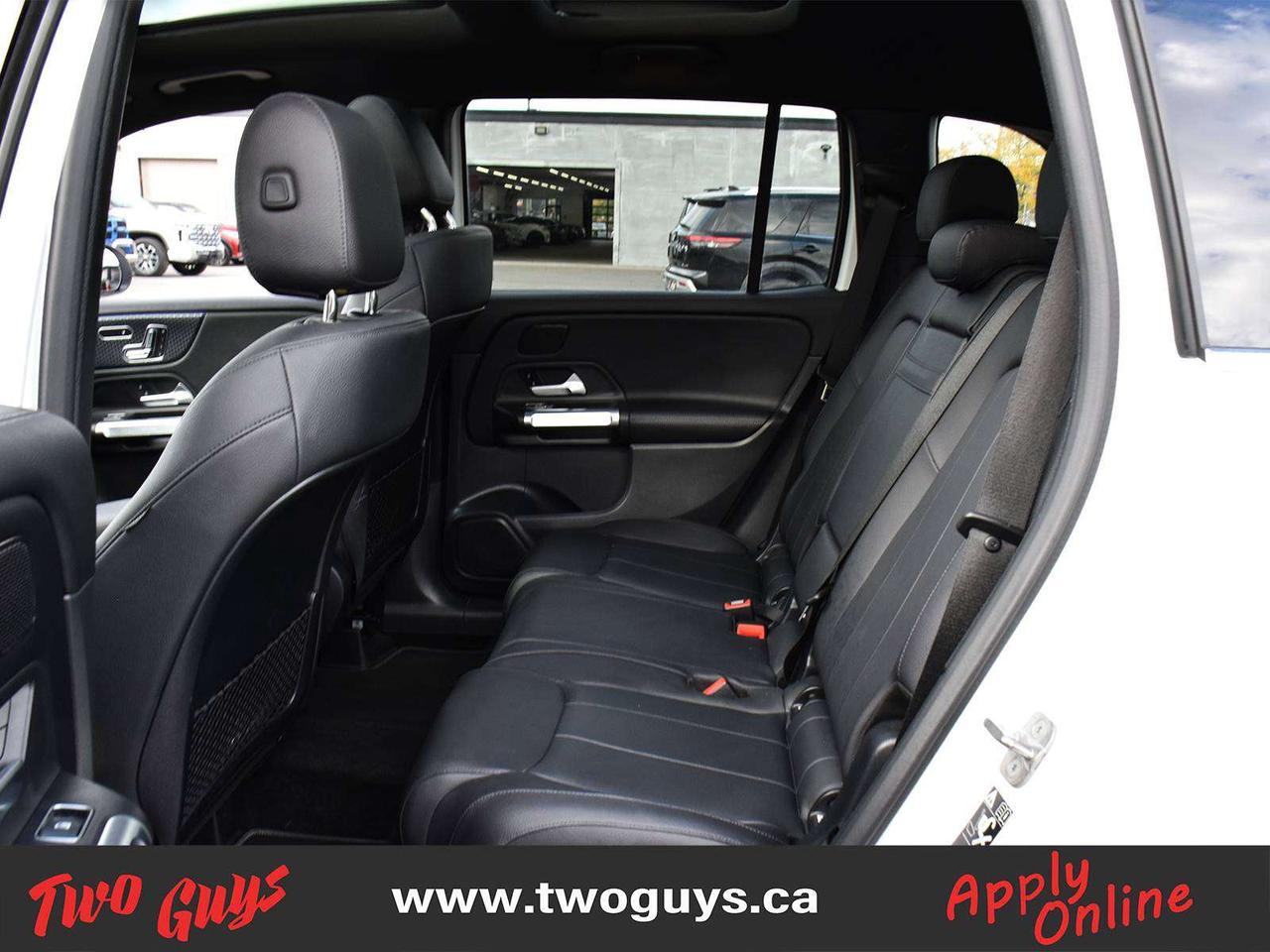 2025 Mercedes-Benz GLB 4Matic AWD Panoroof Leather Nav Back Up Cam Photo
