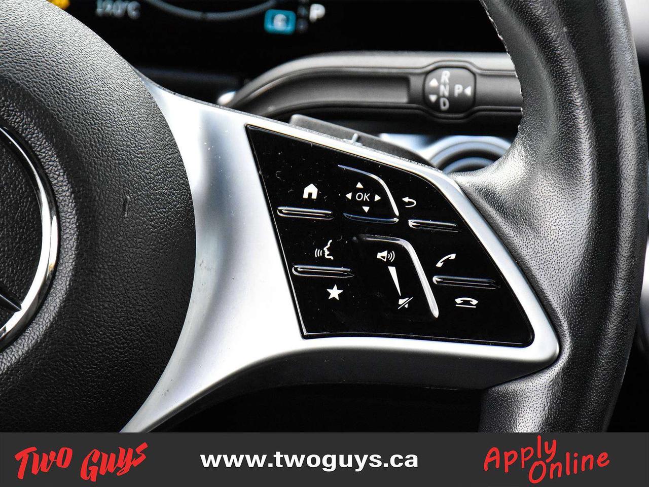 2025 Mercedes-Benz GLB 4Matic AWD Panoroof Leather Nav Back Up Cam Photo