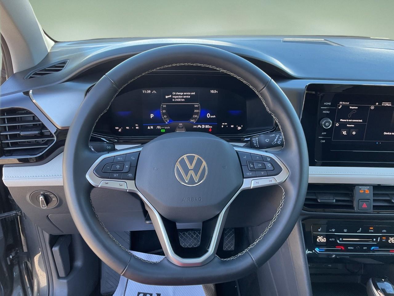 2025 Volkswagen Taos Trendline 4dr All-Wheel Drive 4MOTION Photo