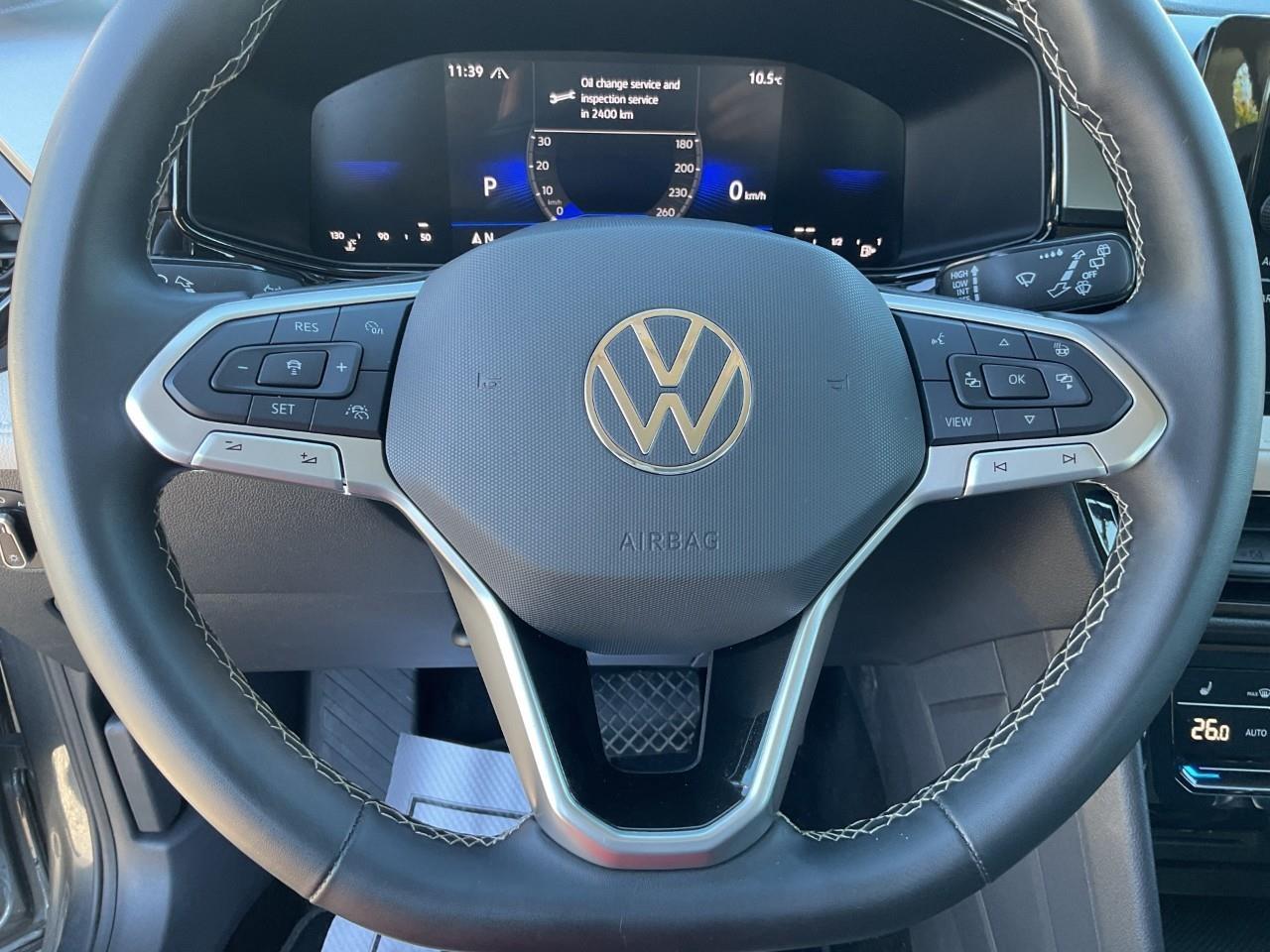 2025 Volkswagen Taos Trendline 4dr All-Wheel Drive 4MOTION Photo