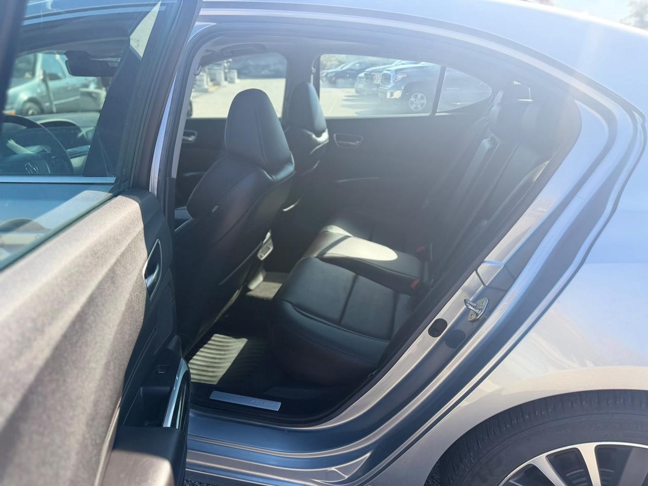 2019 Acura TLX Technology Photo