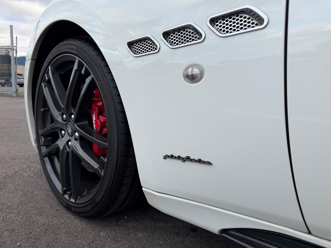 2015 Maserati GranTurismo MC *FERRARI BUILT V8 MOTOR* Photo