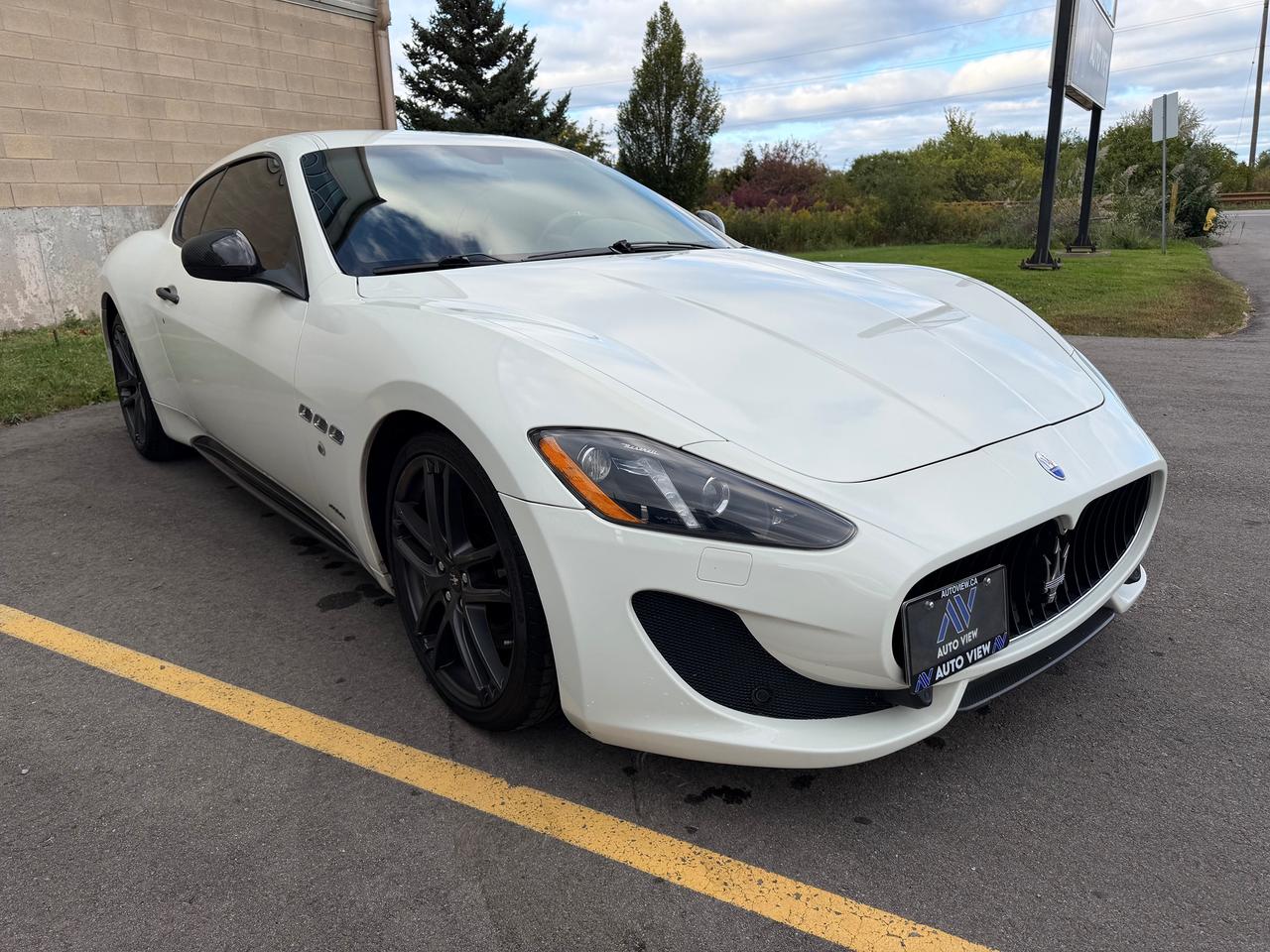 2015 Maserati GranTurismo MC *FERRARI BUILT V8 MOTOR* Photo2