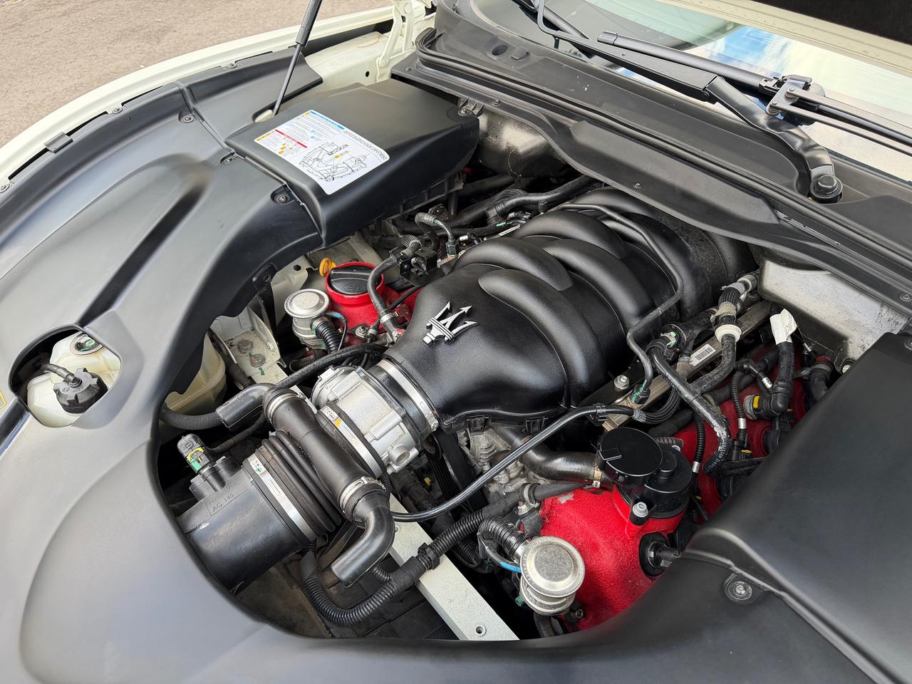 2015 Maserati GranTurismo MC *FERRARI BUILT V8 MOTOR* Photo