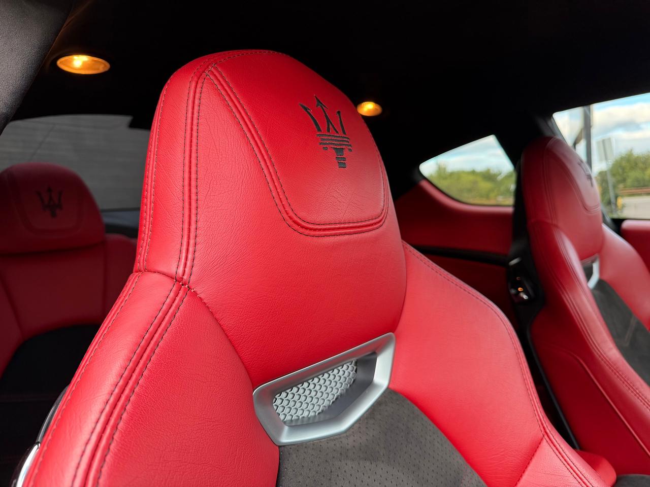 2015 Maserati GranTurismo MC *FERRARI BUILT V8 MOTOR* Photo