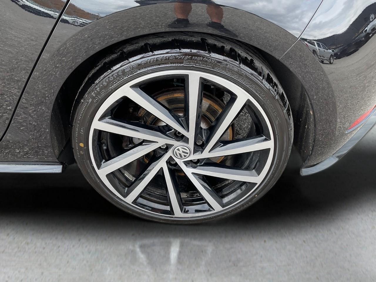 2018 Volkswagen Golf R 2.0 TSI (DSG) 4dr All-Wheel Drive 4MOTION Hatchback Photo