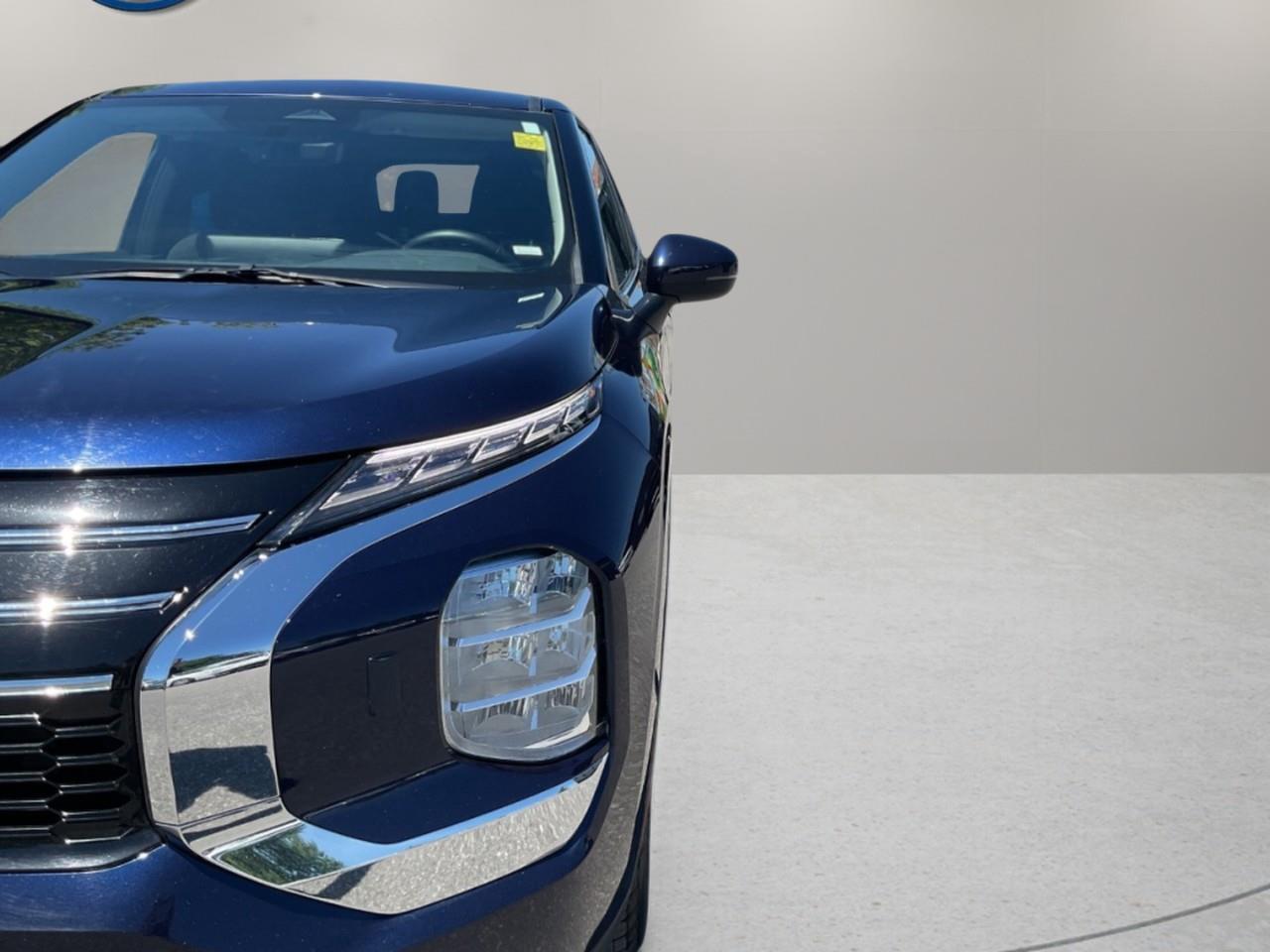 2025 Mitsubishi Outlander ES 4dr S-AWC Photo