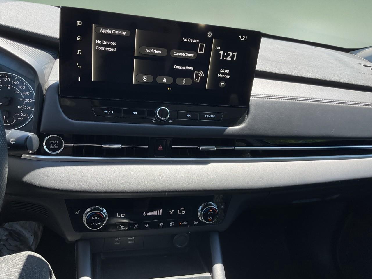 2025 Mitsubishi Outlander ES 4dr S-AWC Photo