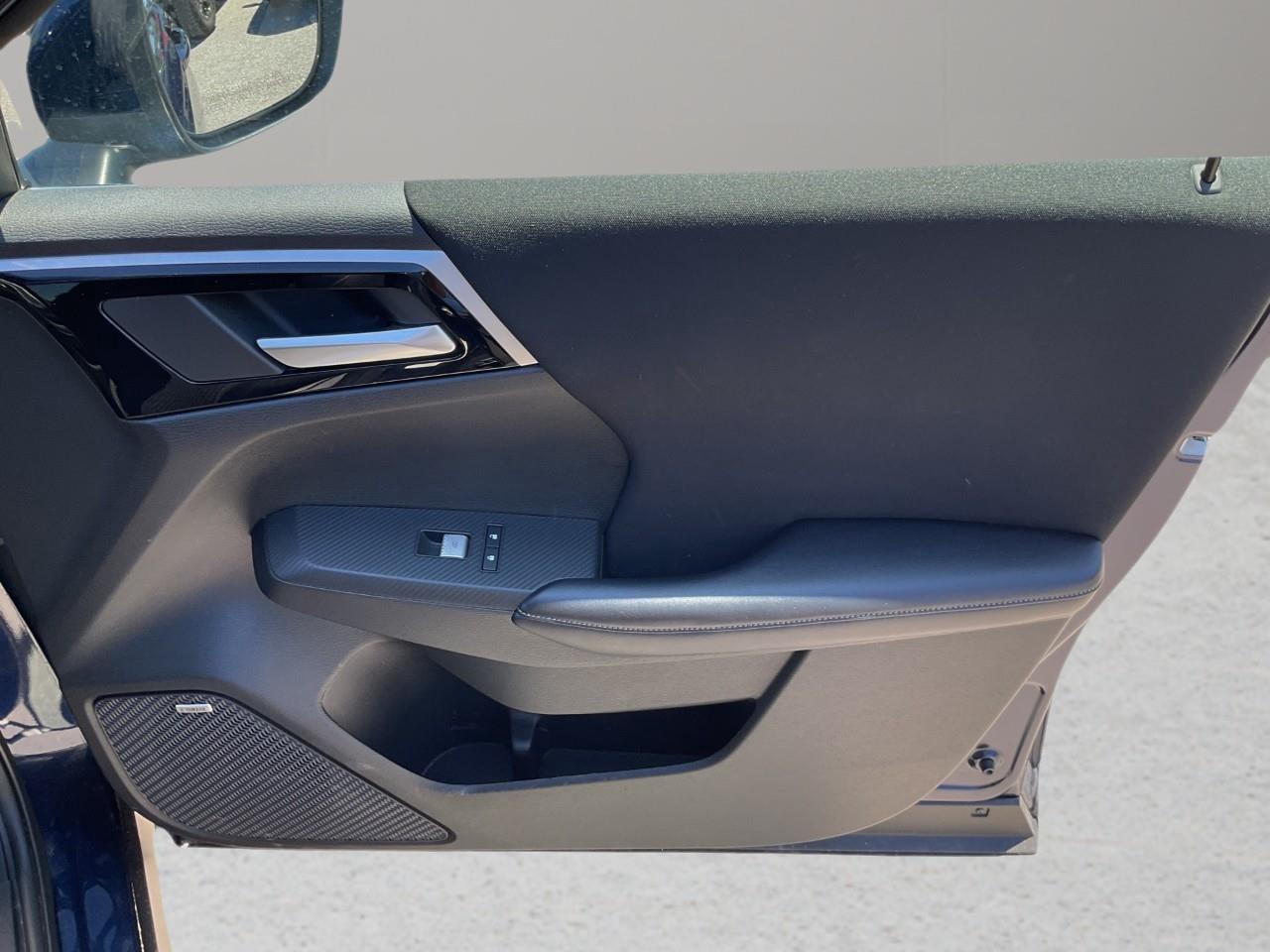 2025 Mitsubishi Outlander ES 4dr S-AWC Photo