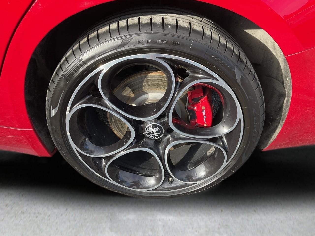 2021 Alfa Romeo Giulia Ti 4dr All-Wheel Drive Sedan Photo