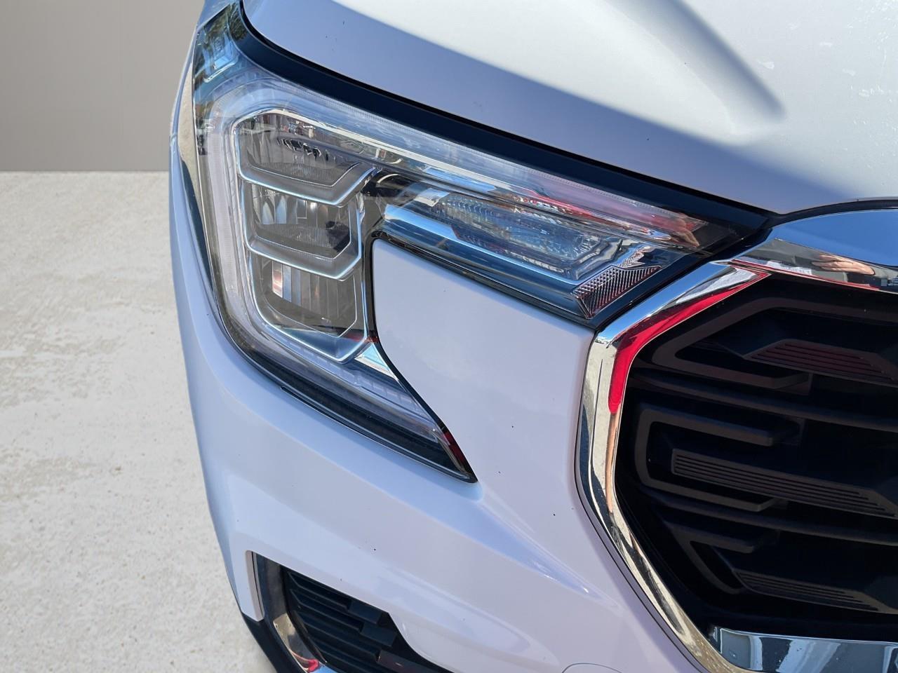 2024 GMC Terrain SLE 4dr All-Wheel Drive Photo