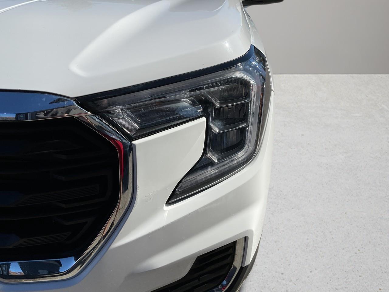 2024 GMC Terrain SLE 4dr All-Wheel Drive Photo