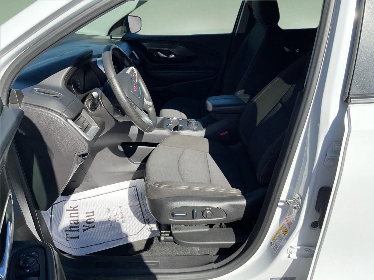 2024 GMC Terrain SLE 4dr All-Wheel Drive Photo
